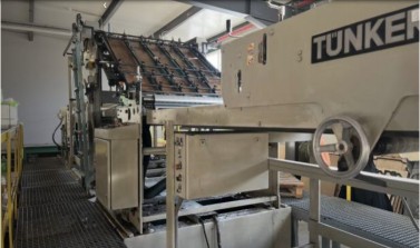 Sheet laminating machine